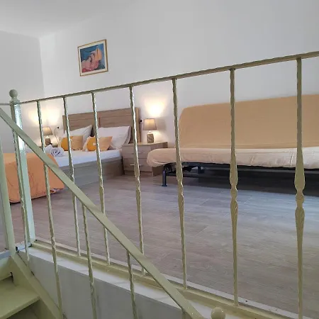דירה Aristotelis House Kouses