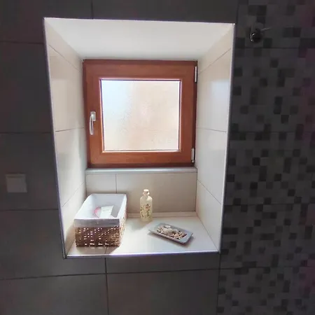 Aristotelis House דירה *