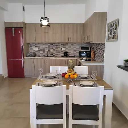 Aristotelis House Kouses